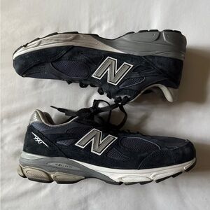 New Balance 990 Men's Navy and Gray Athletic Shoes